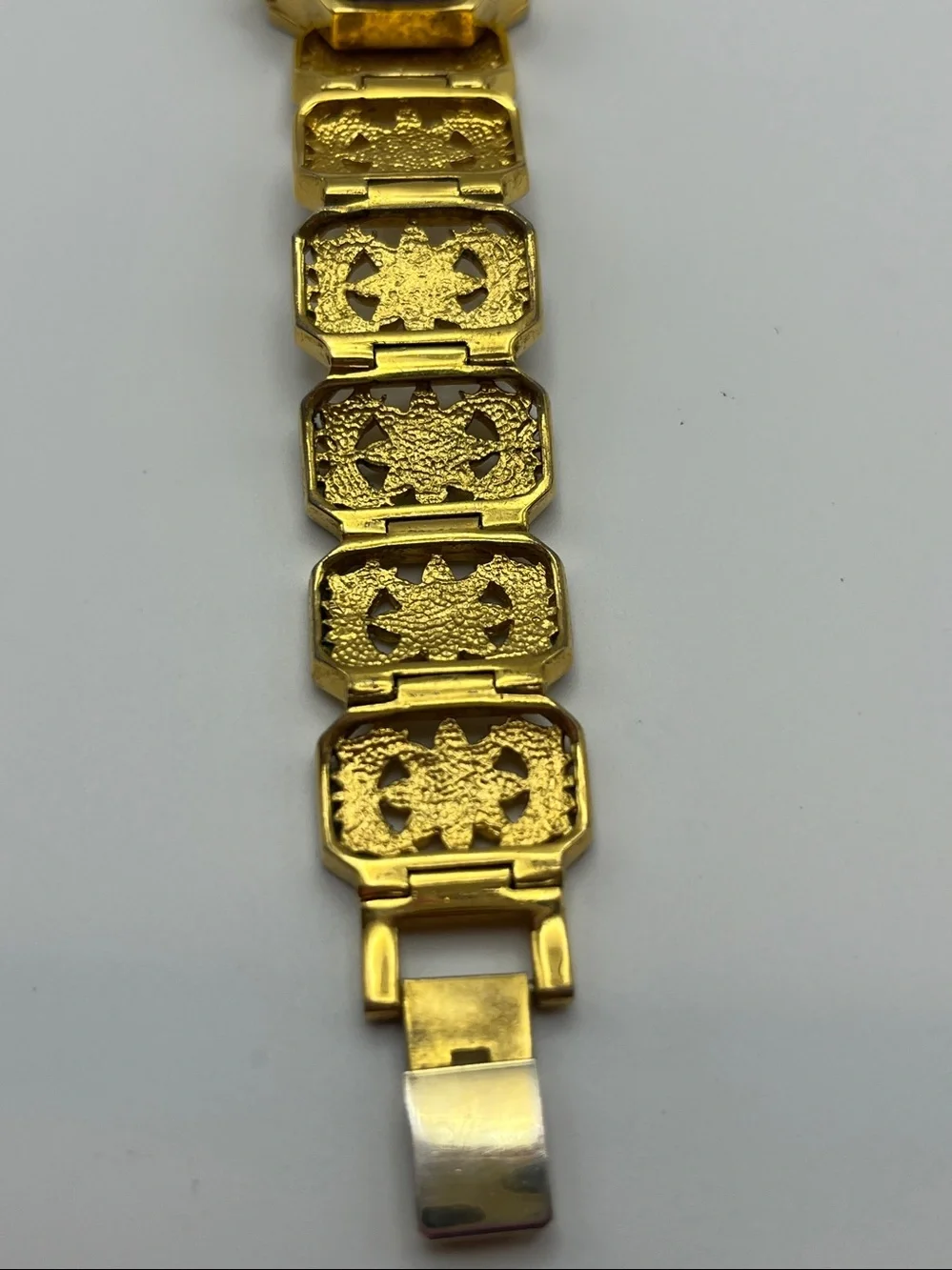VTG Xanadu Gold Floral Link Bracelet Watch - with hidden face